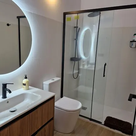 Apartment New 2024 Luxury Design Lofts, By Santa Barbara Castle, With Pool Table, Ac And Wifi Alicante